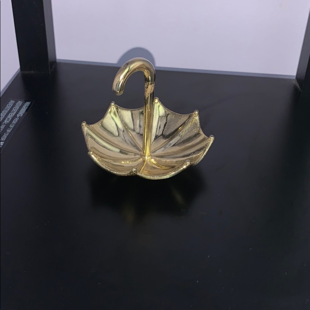 Ring holder